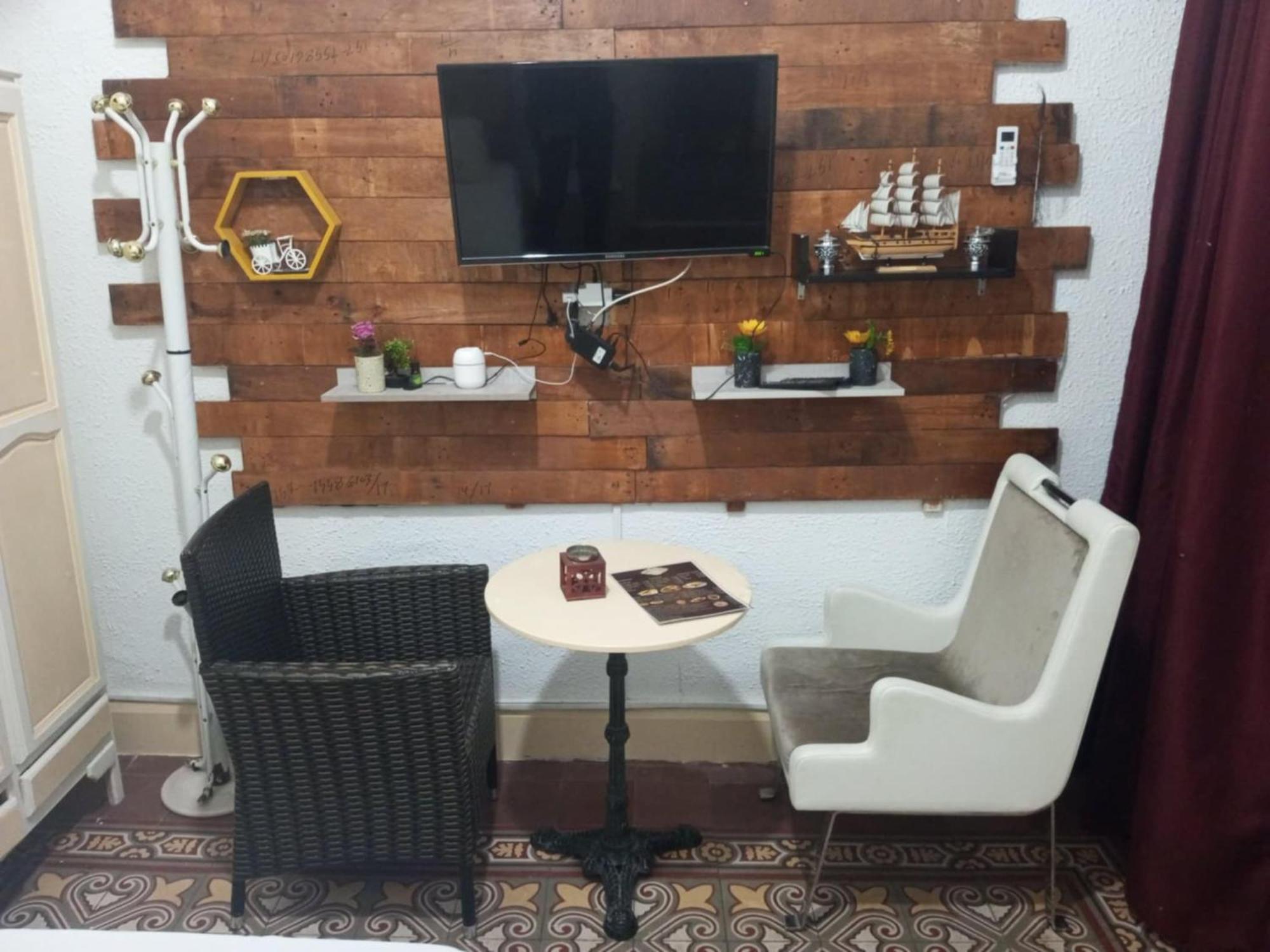 S0 Plein Centre Apartment